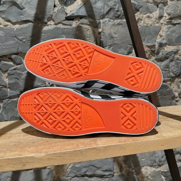 Converse X Off-White Chuck 70 Ivory High-top Sneakers - Picture 10 of 15